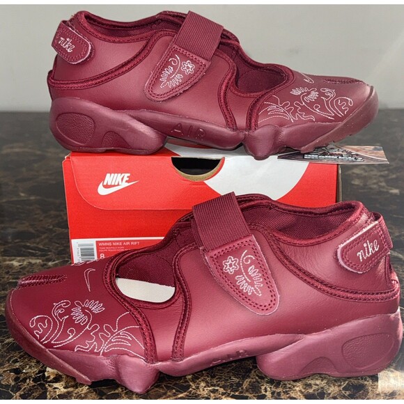 Nike WMNS Air Rift Leather Botanical Stitch Team Red Limited IH7318-677 Size 8 - Picture 1 of 14